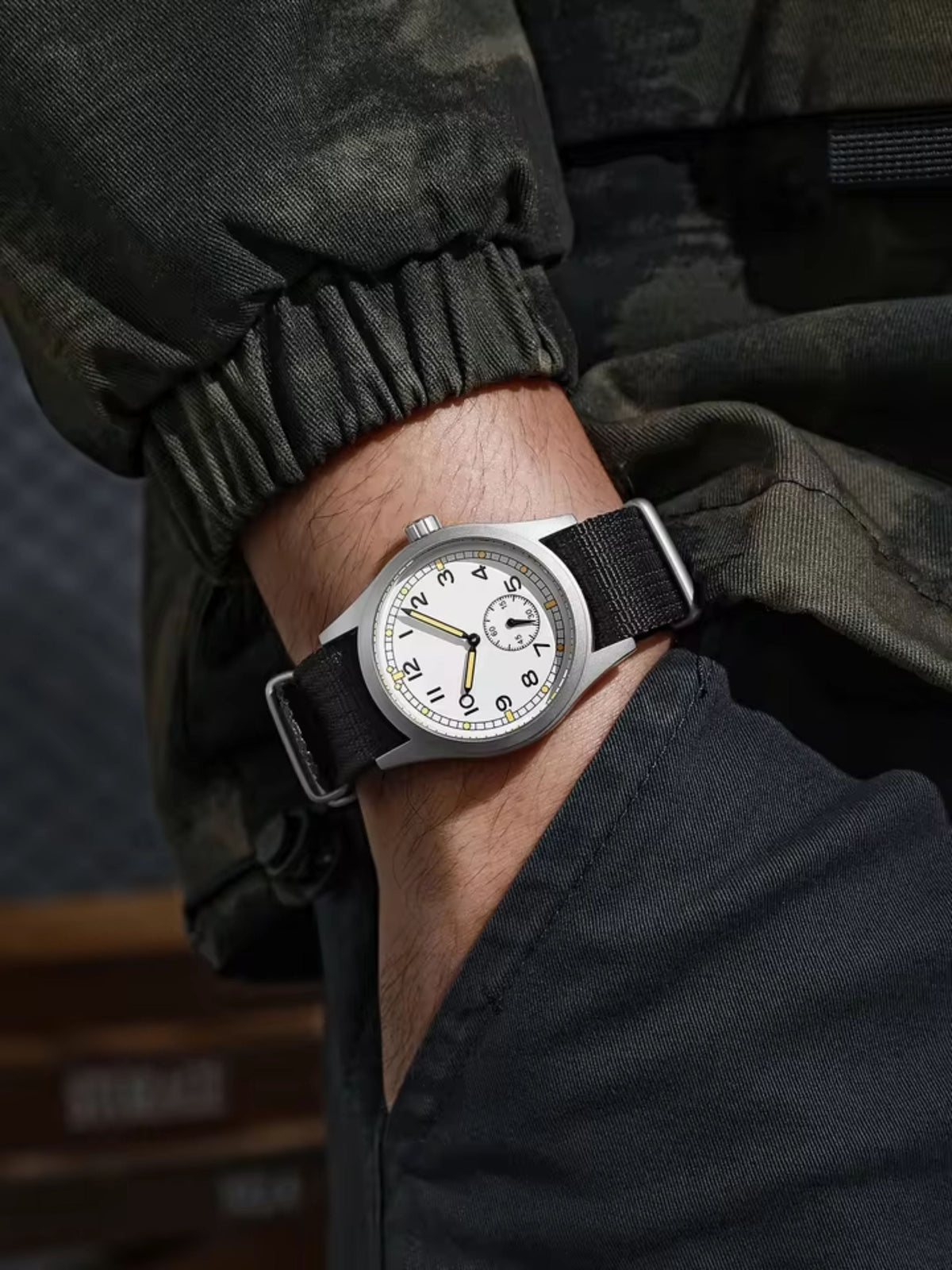 VOXO Military 38mm – Men's Quartz Watch – image 9