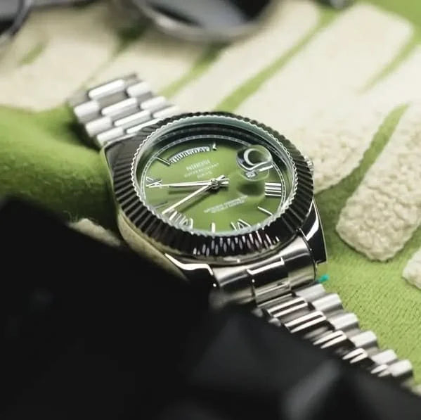 Nibosi Royale Men's Watch – Day-Date – Silver & Green